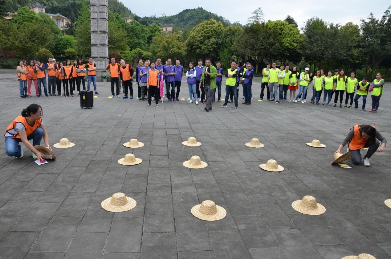 2017年瑞方踏春拓展訓練活動——“凝聚你我，風雨同舟” 第3張