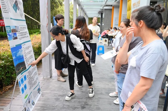 成都市首個就業服務小站——錦官新城就業服務小站密集推出“百日萬企”系列招聘活動 第1張 成都市首個就業服務小站——錦官新城就業服務小站密集推出“百日萬企”系列招聘活動 第1張